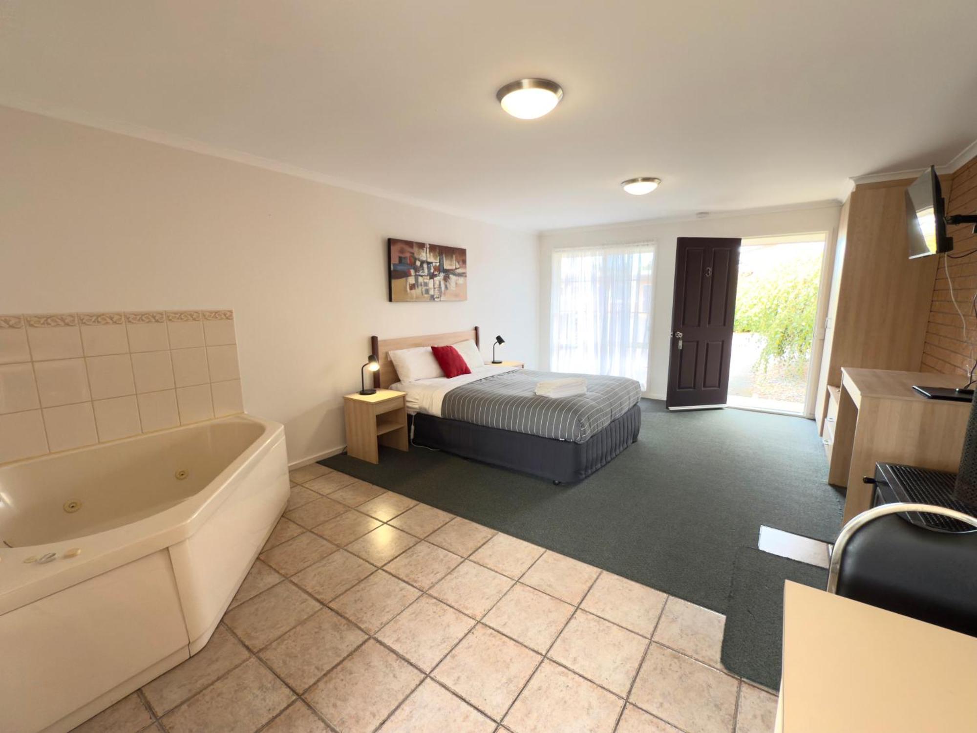 Beachcomber Motel & Apartments Apollo Bay Luaran gambar