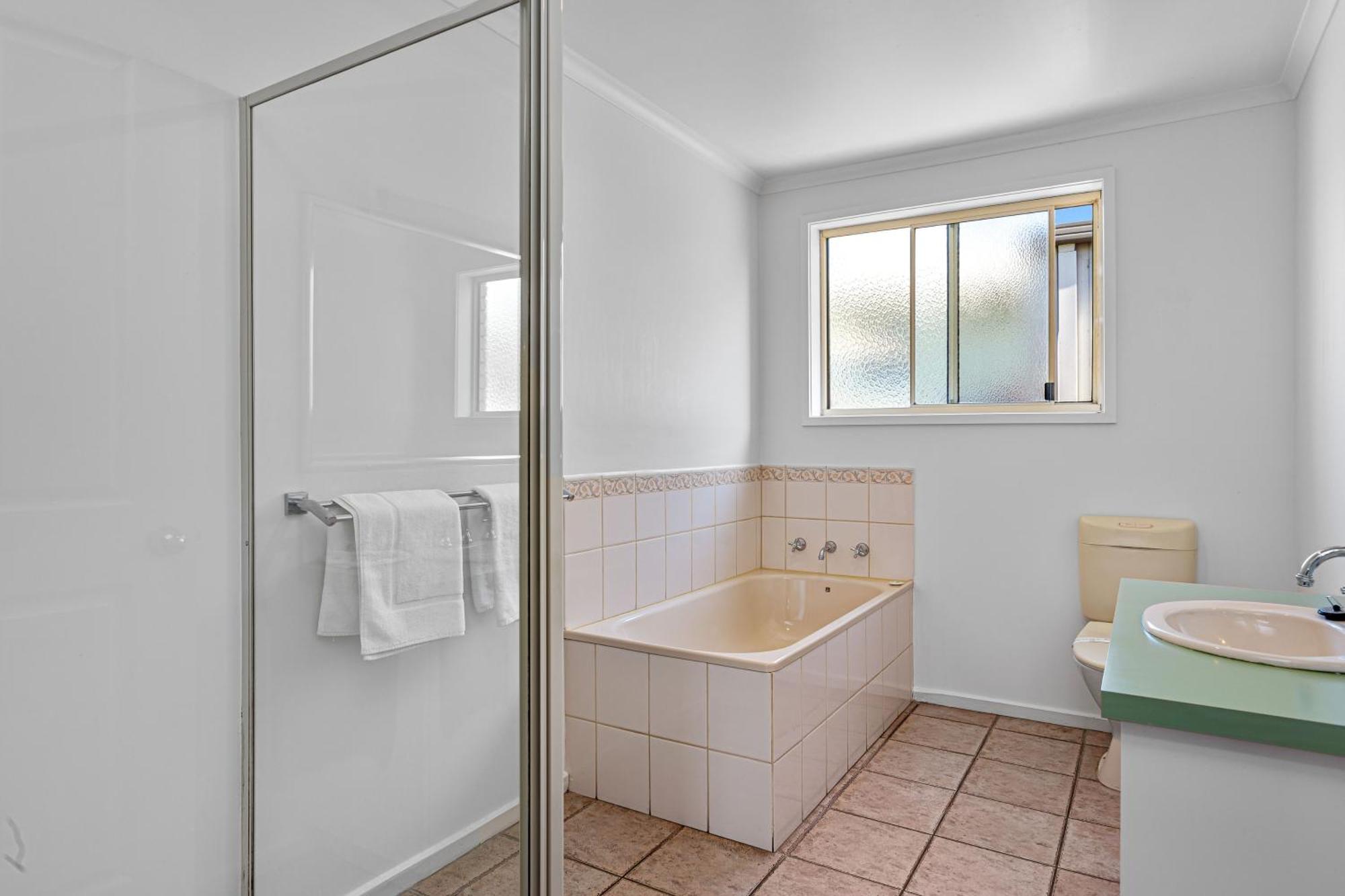 Beachcomber Motel & Apartments Apollo Bay Luaran gambar