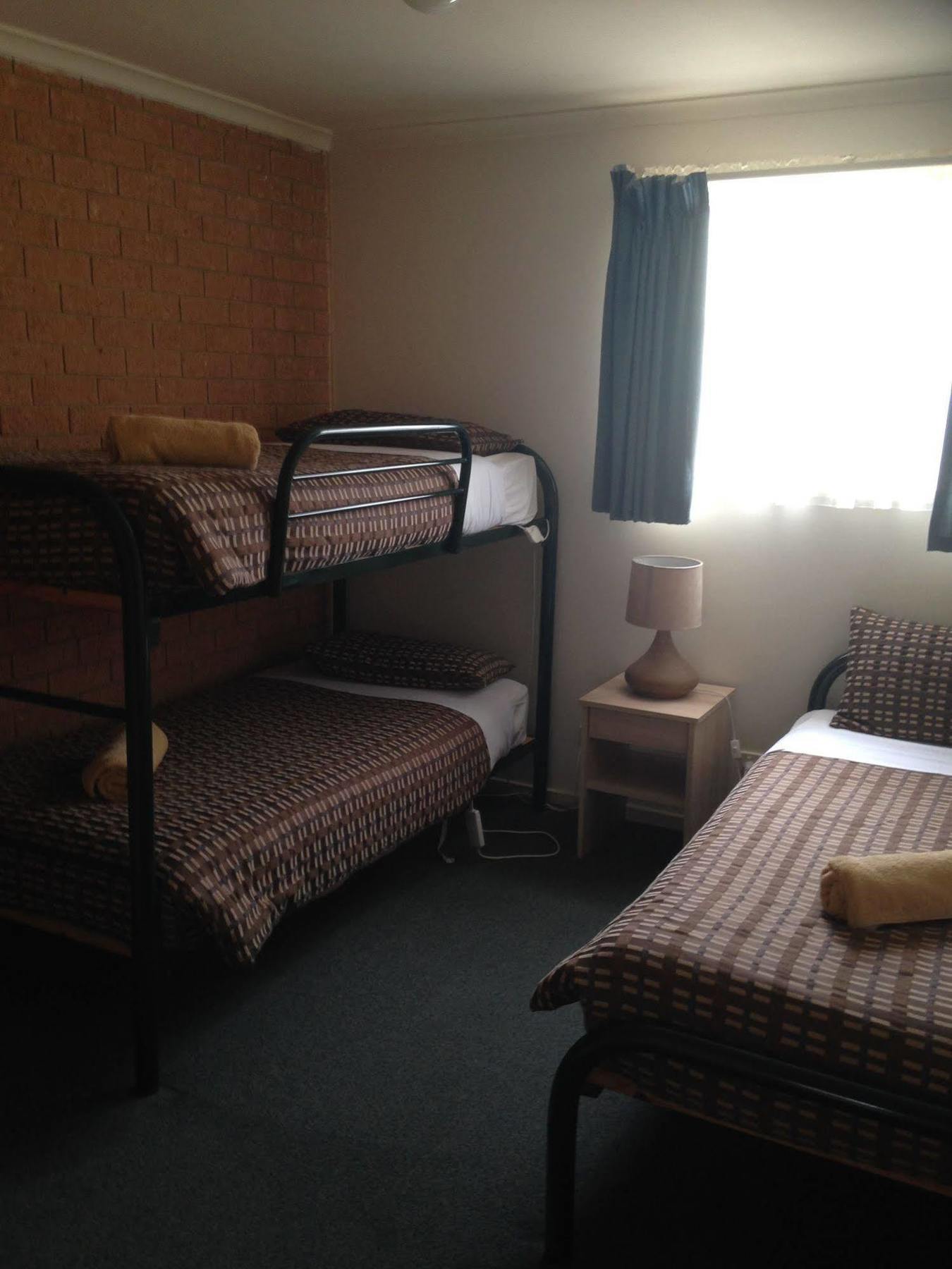 Beachcomber Motel & Apartments Apollo Bay Luaran gambar
